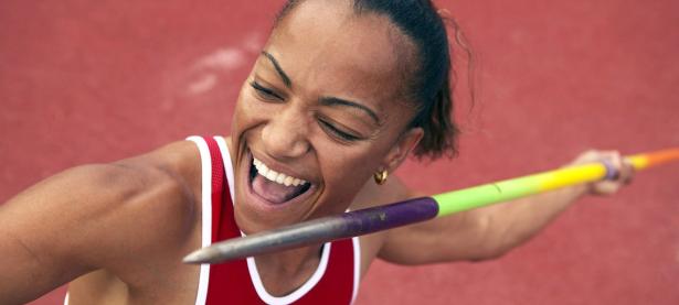 德罗巴赛事官方发布赛况扑朔迷离新规，湖人争议不断！